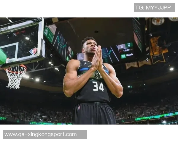 字母哥32分钟内表现出色却无力挽回局势贡献26分11板8助令人唏嘘